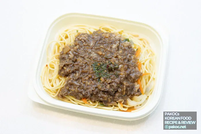 Menú con variedad de tipos de pasta
