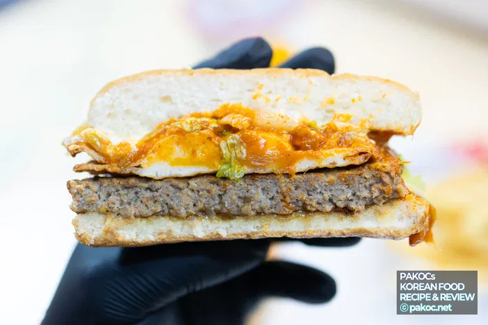 Comprensión de la reseña del Kimchi Bulgogi Burger