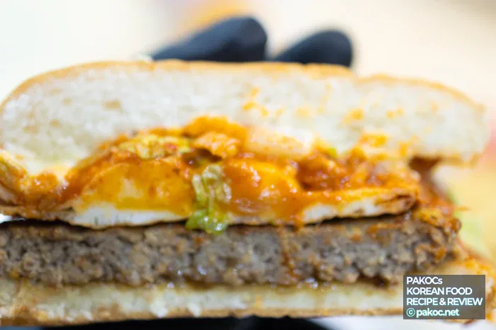 Experiencia de sabor del Kimchi Bulgogi Burger