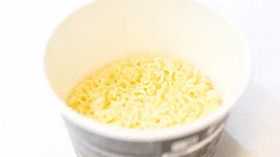 興味深いイカ炒め麺味レビュー