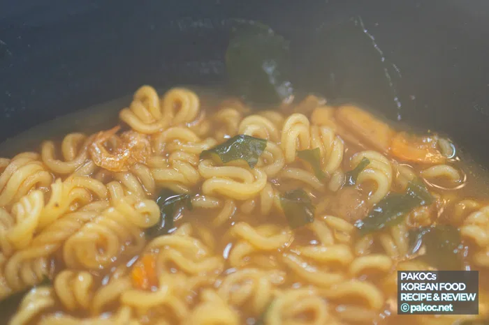 Nongshim Shrimp Tangmyeon Comparison Analysis Review