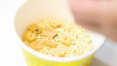 Reseña de ramen de pescado de conveniencia