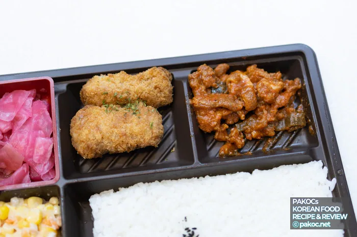 コーンサラダコンビニおかず写真