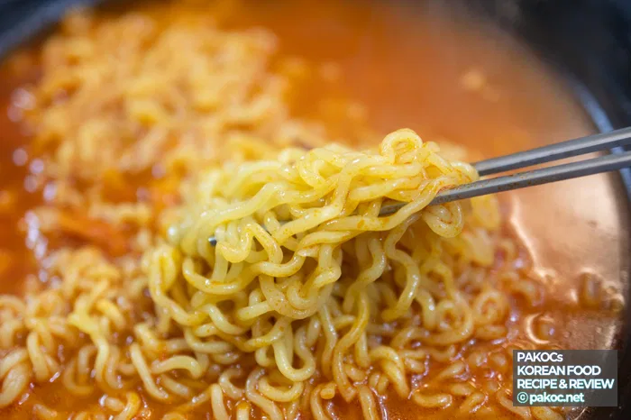 Yangpun Kimchi Stew Ramen Review Post