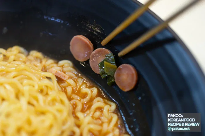 Reseña de degustación del ramen de budae jjigae de Harim