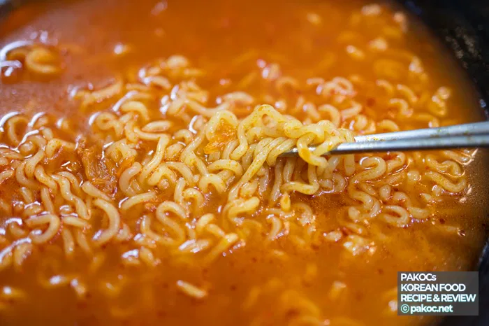 Consumer Review Kimchi Stew Ramen