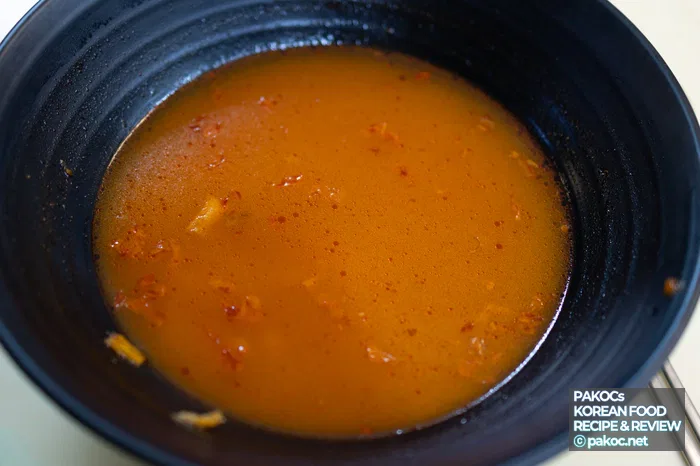 Strong Kimchi Scent Ramen Features