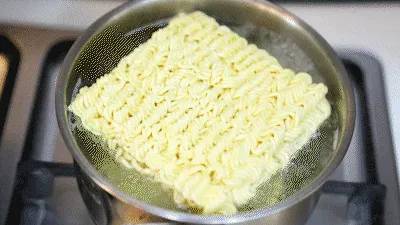 Jeju Bracken Ramen Cooking Method