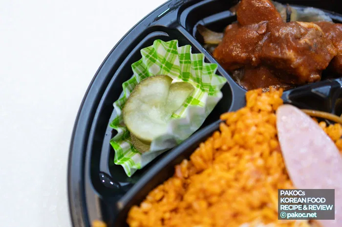 Reseña del cube steak: combinación de salsas