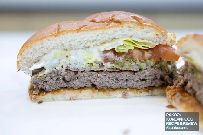 Experiencia de reseña de degustación de hamburguesa