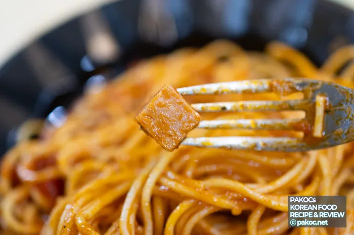 Características de la reseña de pasta de Seven Eleven