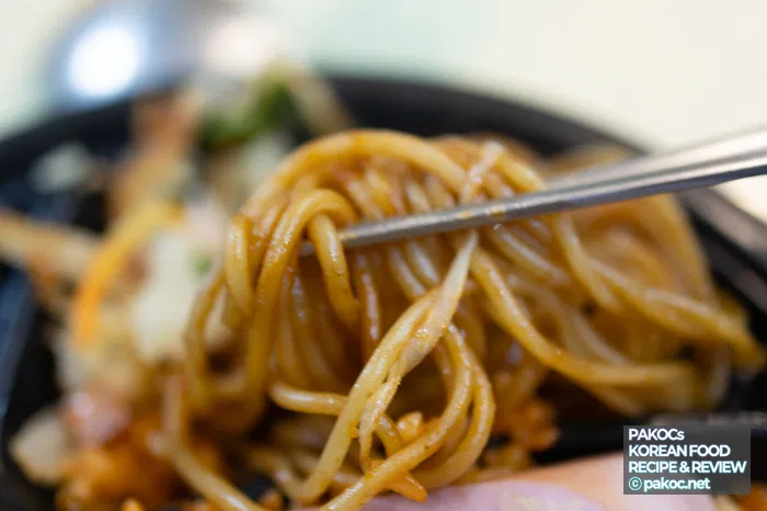 Comentario recomendando un bento de tienda de conveniencia