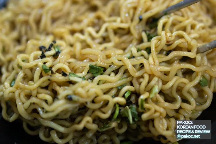 Ramen mazesoba como comida rápida para el día a día