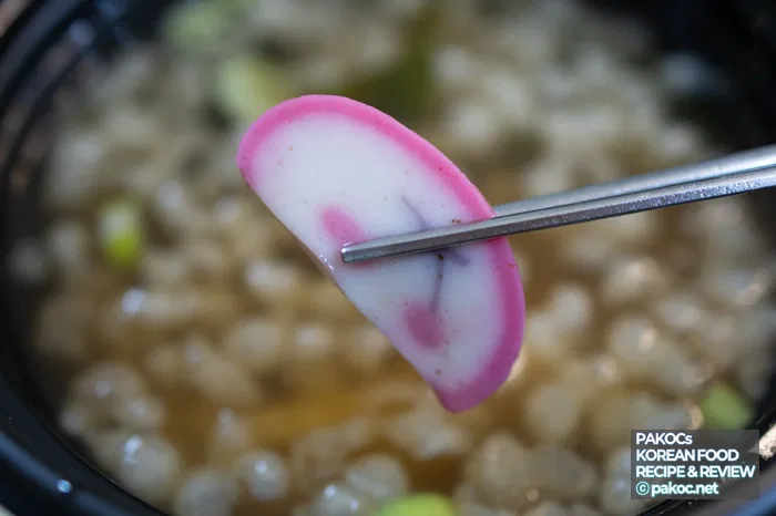 Presentación de la practicidad del udon instantáneo