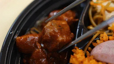 Reseña: combinación de fotos de la composición