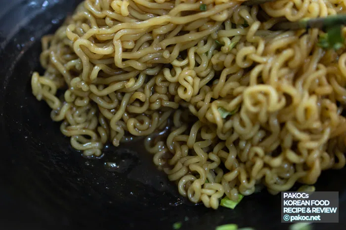 Diversas formas de preparar el ramen mazesoba