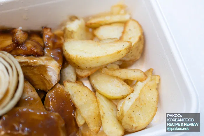 濃厚なステーキソースの味の説明