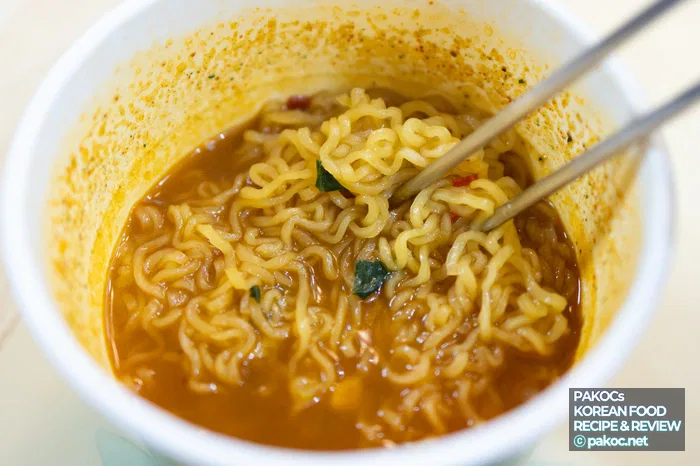Noodle features and cooking method