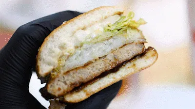 最新 マクドナルド 幸運バーガー ゴールド スペシャル