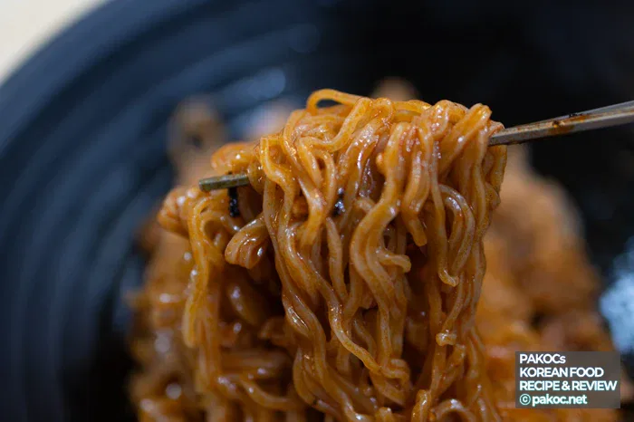 麺の食感比較写真