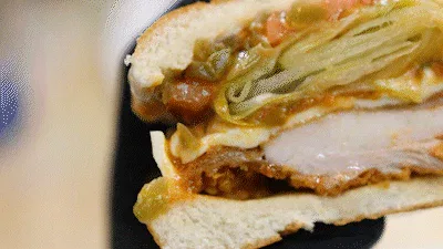 高級中華料理店の風味を感じるバーガー