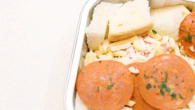 スヌーピーモチーフの簡便食の特徴