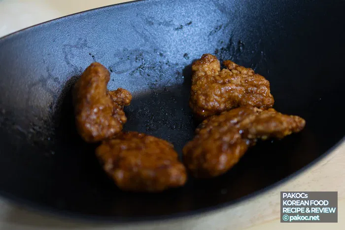 Características del nuevo menú de BHC: Ssoy Garlic King