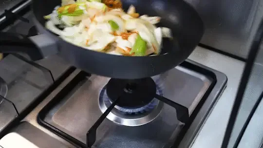 Stir-frying the budae ingredients