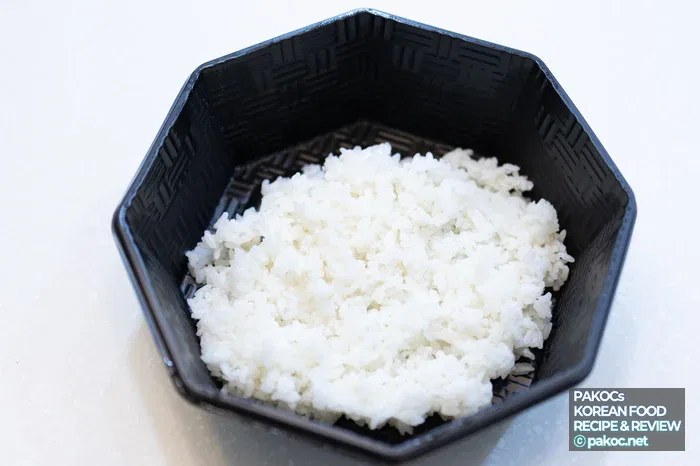 Diverse ingredients in bibimbap composition