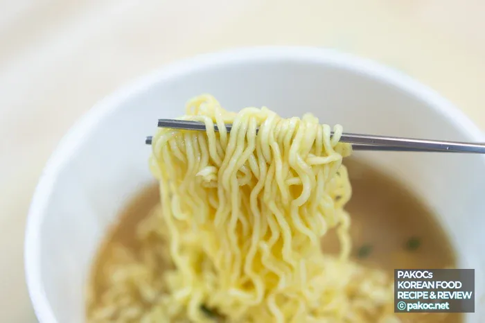 닭육수 컵라면 전형성 비교