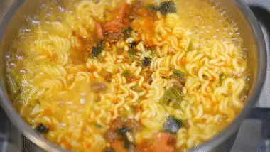 プデチゲラーメンの唐辛子の材料の画像