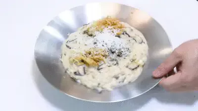 きのこをこんがり炒めるコツ